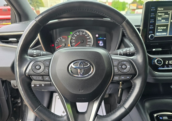 Toyota Corolla cena 65999 przebieg: 77456, rok produkcji 2019 z Brzeg małe 562